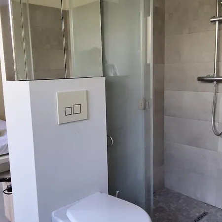 度假居 House For 8 With Private Pool
